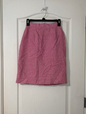 Vintage Pink Gingham Pencil Skirt with Tailored Fit
